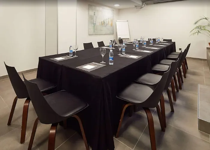 Arrizul Congress فندق سان سيباستيان